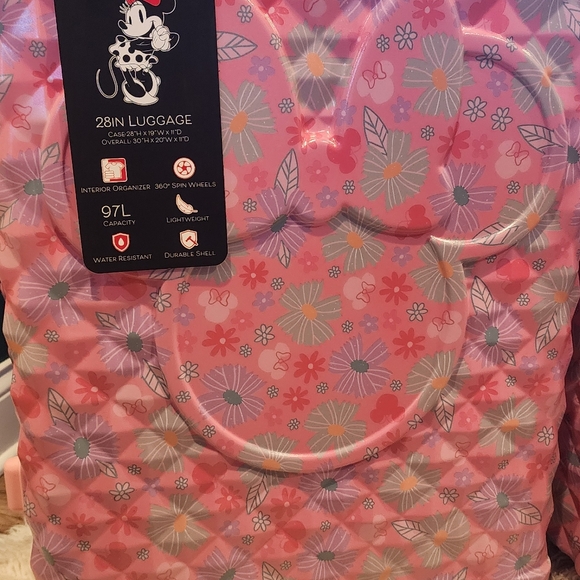 Disney Minney Mouse Hard Suitcases Set of 3!28"&24"&20"Brand New - Picture 8 of 9